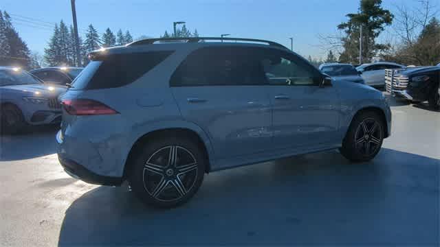 new 2025 Mercedes-Benz GLE 450 car, priced at $86,875