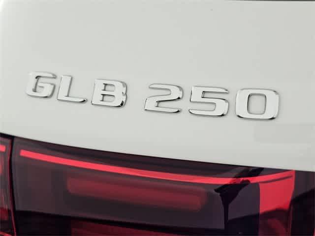 new 2025 Mercedes-Benz GLB 250 car, priced at $50,365