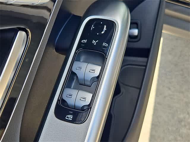new 2025 Mercedes-Benz GLC 300 car, priced at $63,465