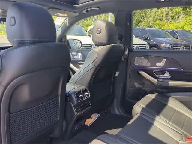 new 2025 Mercedes-Benz GLS 450 car, priced at $97,665