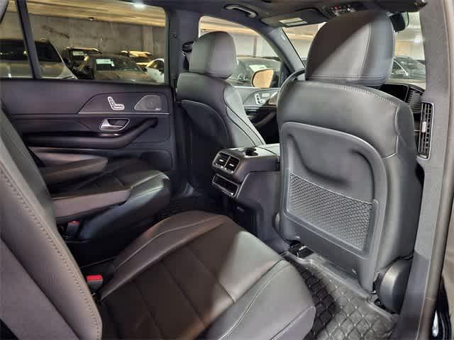 new 2025 Mercedes-Benz GLS 450 car, priced at $98,845