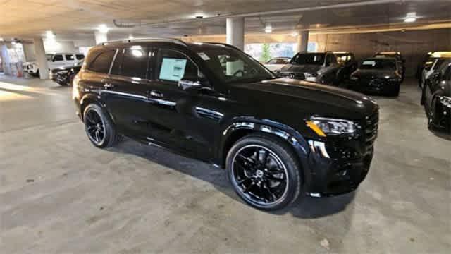 new 2025 Mercedes-Benz GLS 450 car, priced at $98,845