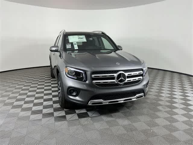 new 2023 Mercedes-Benz GLB 250 car, priced at $45,131