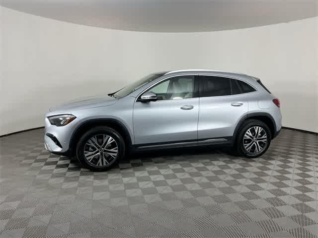 new 2025 Mercedes-Benz GLA 250 car, priced at $49,545