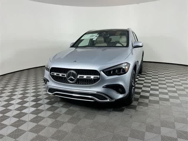 new 2025 Mercedes-Benz GLA 250 car, priced at $49,545