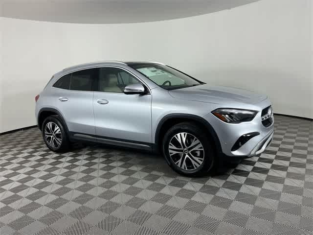 new 2025 Mercedes-Benz GLA 250 car, priced at $49,545