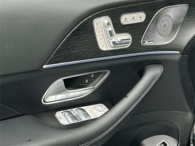 new 2026 Mercedes-Benz GLS 450 car, priced at $96,380