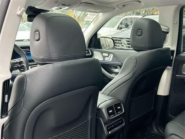 new 2026 Mercedes-Benz GLS 450 car, priced at $96,380