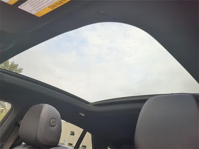 new 2026 Mercedes-Benz GLE 450 car, priced at $84,360