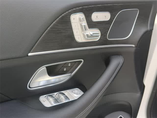 new 2026 Mercedes-Benz GLE 450 car, priced at $84,360