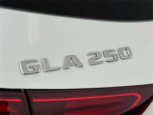 new 2024 Mercedes-Benz GLA 250 car, priced at $48,388