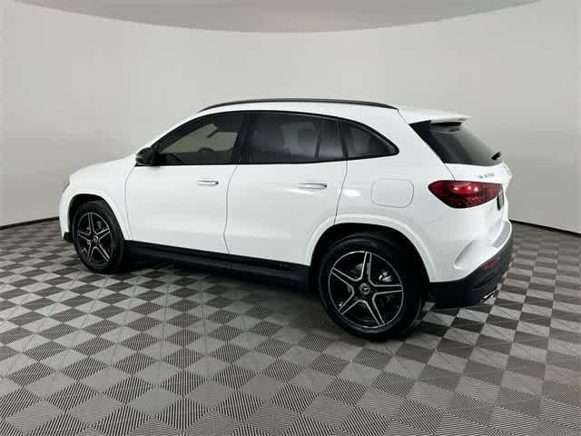 new 2024 Mercedes-Benz GLA 250 car, priced at $48,388