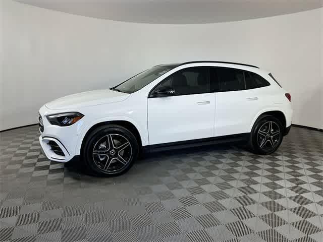 new 2024 Mercedes-Benz GLA 250 car, priced at $48,388