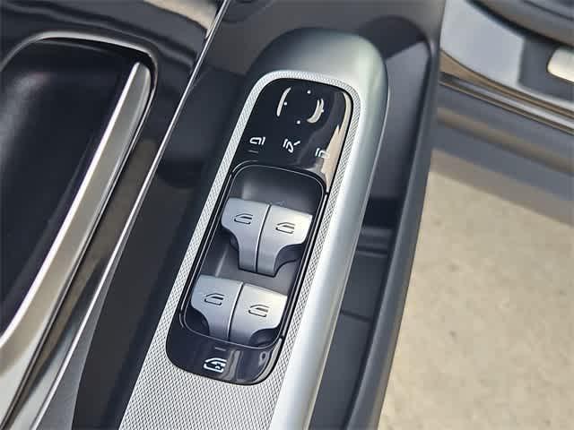 new 2025 Mercedes-Benz GLC 300 car, priced at $53,515
