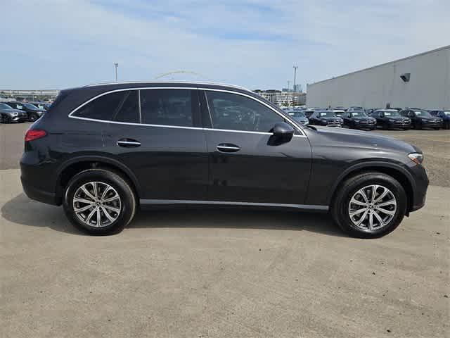 new 2025 Mercedes-Benz GLC 300 car, priced at $53,515