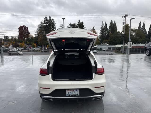 used 2022 Mercedes-Benz GLC 300 car