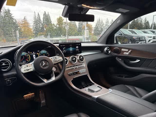 used 2022 Mercedes-Benz GLC 300 car