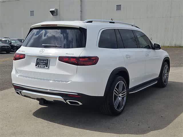 new 2025 Mercedes-Benz GLS 450 car, priced at $92,845