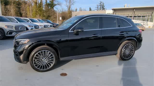 new 2025 Mercedes-Benz GLC 350e car, priced at $70,005