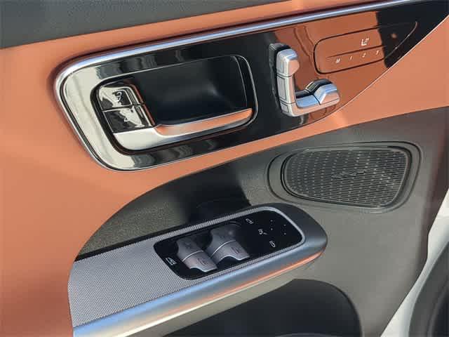 new 2025 Mercedes-Benz GLC 300 car, priced at $54,315