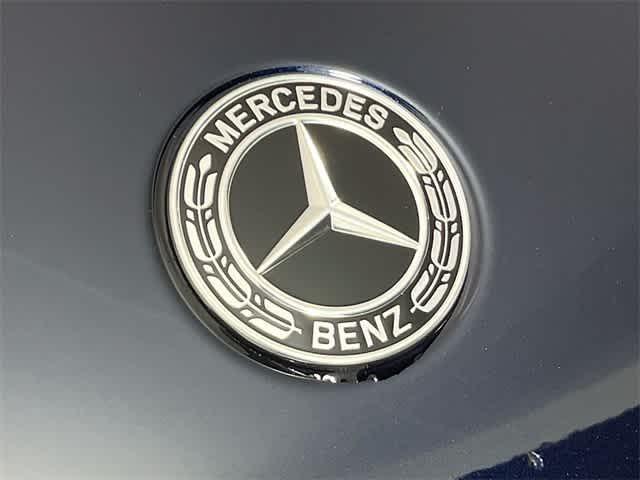 used 2024 Mercedes-Benz GLC 300 car