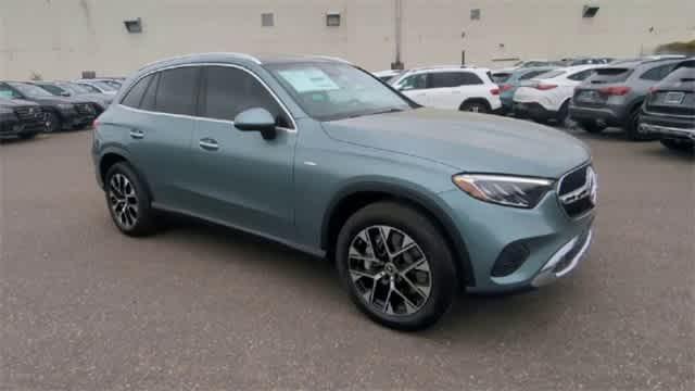new 2025 Mercedes-Benz GLC 350e car, priced at $59,594