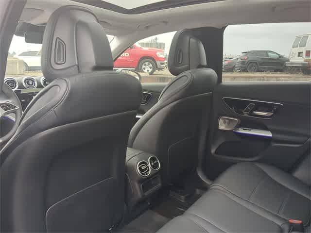 new 2025 Mercedes-Benz GLC 350e car, priced at $59,594