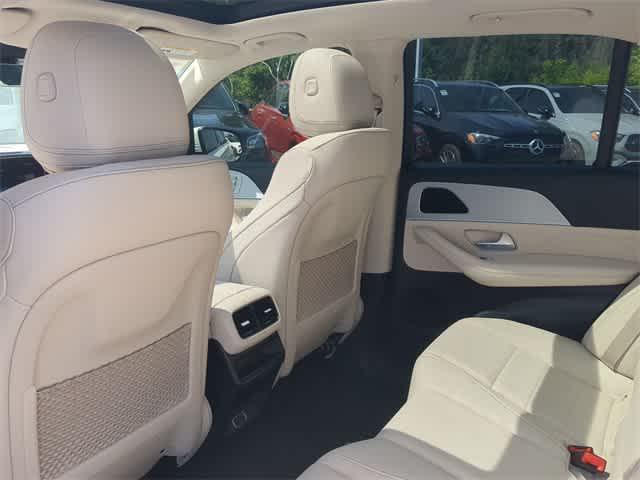 new 2025 Mercedes-Benz GLE 450e car, priced at $77,315