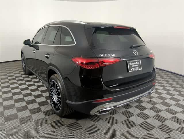 new 2024 Mercedes-Benz GLC 300 car, priced at $56,715