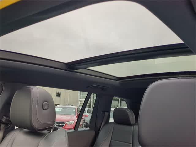 new 2025 Mercedes-Benz GLS 450 car, priced at $82,750