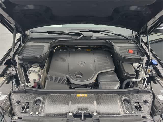 new 2025 Mercedes-Benz GLS 450 car, priced at $82,750