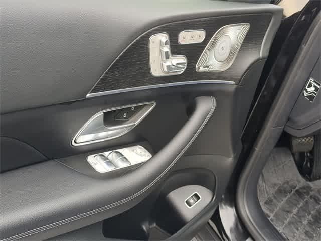 new 2025 Mercedes-Benz GLS 450 car, priced at $82,750
