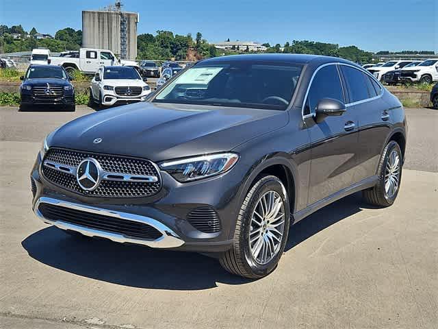 new 2025 Mercedes-Benz GLC 300 car, priced at $62,265