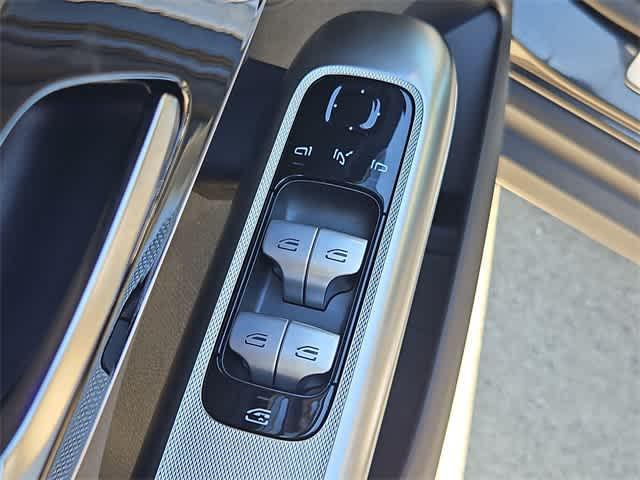 new 2025 Mercedes-Benz GLC 300 car, priced at $62,265