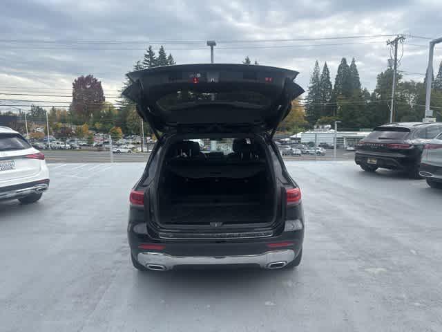 used 2021 Mercedes-Benz GLB 250 car, priced at $26,410