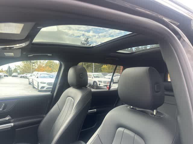 used 2021 Mercedes-Benz GLB 250 car, priced at $26,410