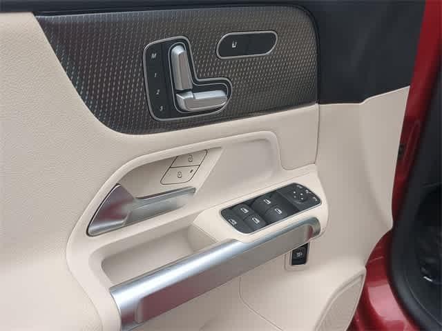 used 2021 Mercedes-Benz GLB 250 car, priced at $26,890