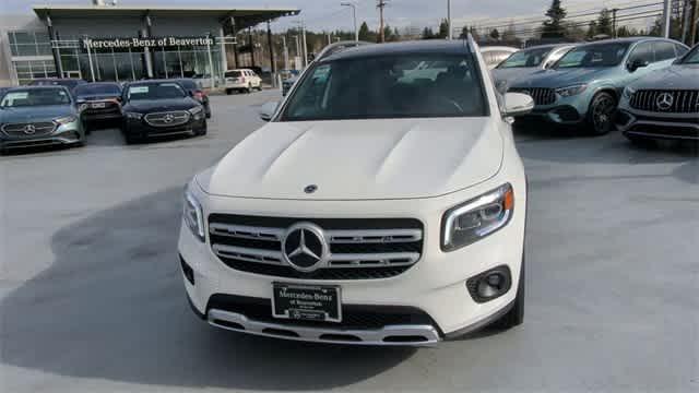 used 2021 Mercedes-Benz GLB 250 car, priced at $27,723