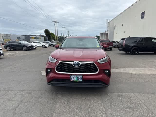used 2022 Toyota Highlander Hybrid car, priced at $44,843