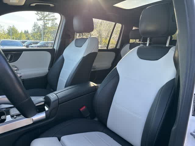 used 2021 Mercedes-Benz GLB 250 car, priced at $28,465