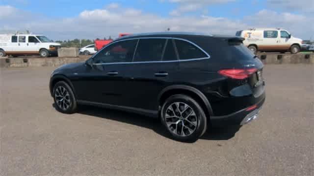 new 2025 Mercedes-Benz GLC 350e car, priced at $57,285