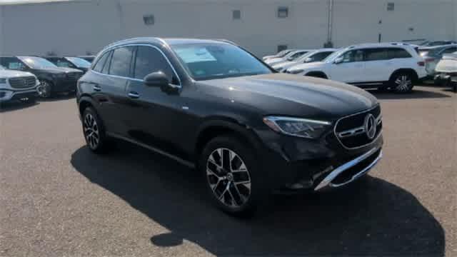 new 2025 Mercedes-Benz GLC 350e car, priced at $57,285