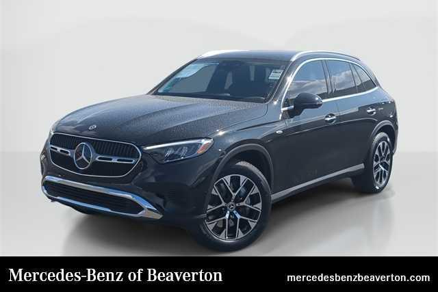 new 2025 Mercedes-Benz GLC 350e car, priced at $57,285