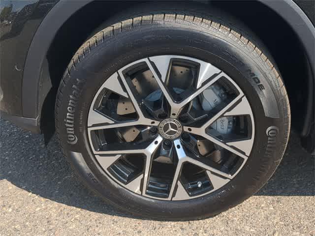 new 2025 Mercedes-Benz GLC 350e car, priced at $57,285
