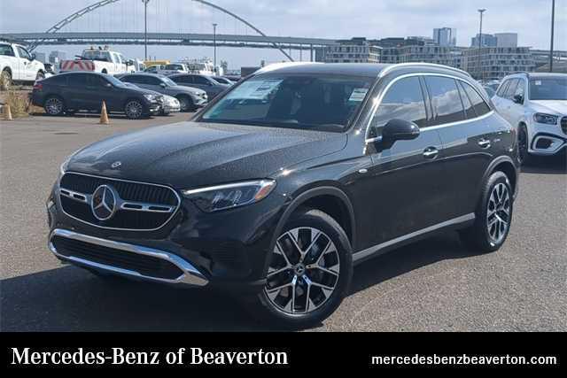 new 2025 Mercedes-Benz GLC 350e car, priced at $57,285