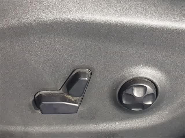 used 2019 Jeep Cherokee car, priced at $15,625