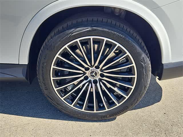 new 2025 Mercedes-Benz GLC 350e car, priced at $73,465