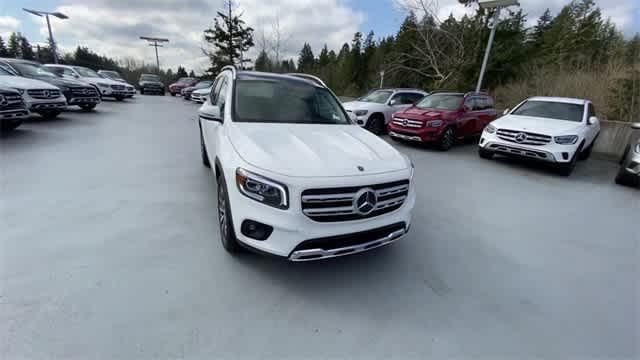 used 2021 Mercedes-Benz GLB 250 car, priced at $27,610