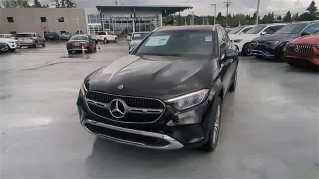 new 2025 Mercedes-Benz GLC 300 car, priced at $53,615