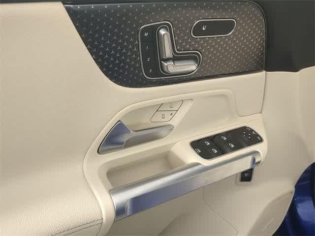 new 2026 Mercedes-Benz GLB 250 car, priced at $50,640